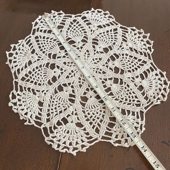 Vintage Beige Round Crochet Lace Doily Home Decorative Placemat 13" - Picture 2 of 7